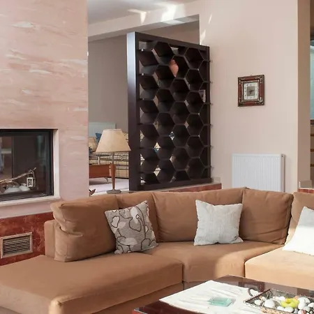 Aelia/luxurious With Pool Near The Beach * 维尔加卡拉马塔