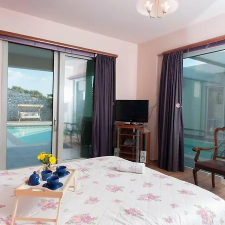 别墅 Aelia/luxurious With Pool Near The Beach *