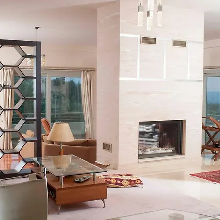 Aelia/luxurious With Pool Near The Beach *